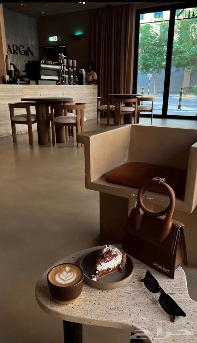 مثوره منتجات ومطاعم وكفيهات 1