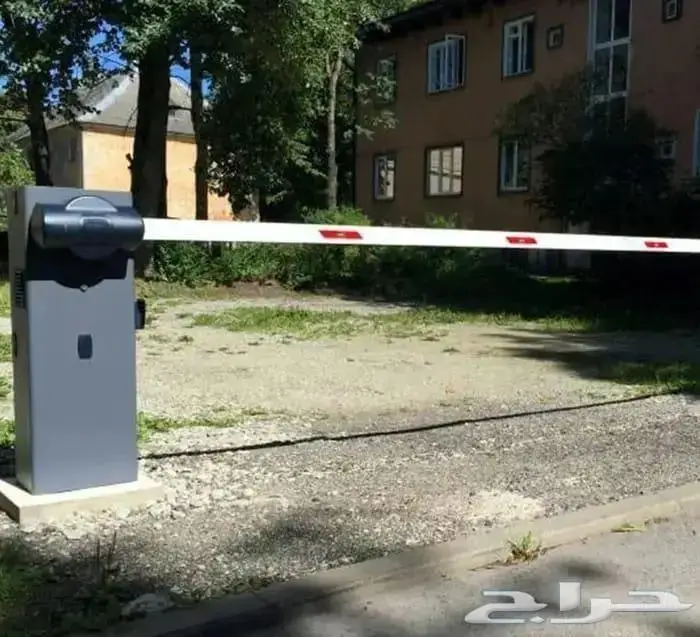 بوابات مواقف سيارات بوابه دخول وخروج 1