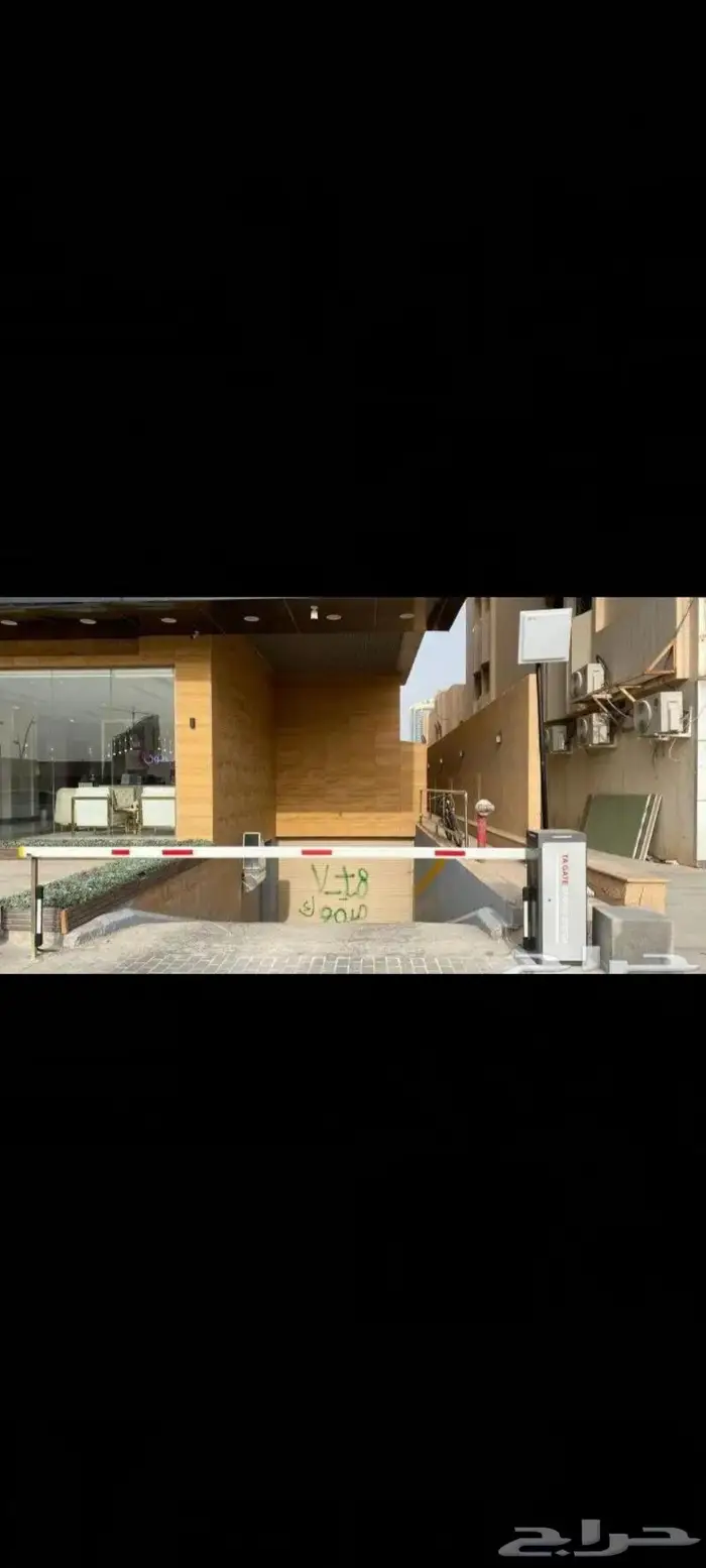 بوابة مواقف سيارات بوابة كارت بوابة ريموت بوابة جراج عمود 4