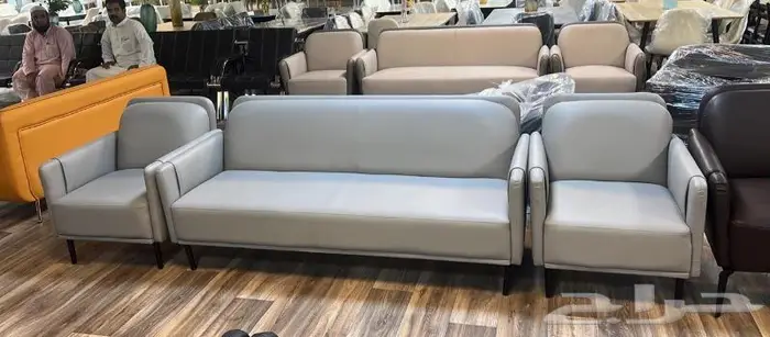 بيع اثاث مكتبي وكنب جاهز وتفصيل ومكاتب مودلات مختلفه 2