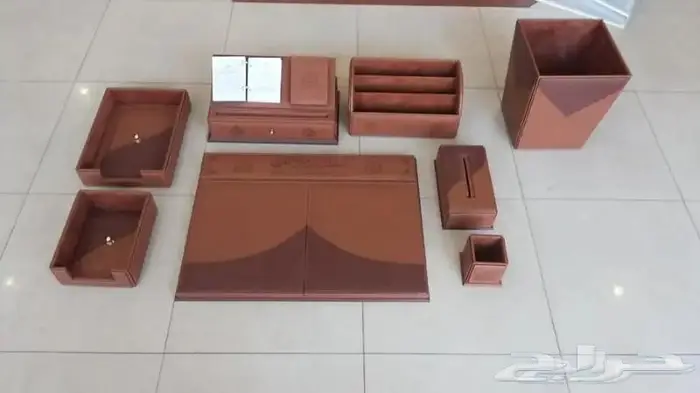 بوكسات وأطقم جلدية مكتبية 3