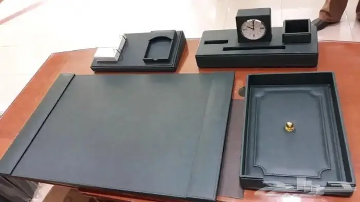 بوكسات وأطقم جلدية مكتبية 16