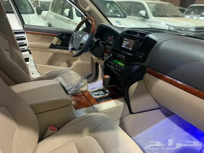 GXR بريمي جلد 2013 8