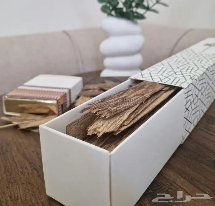رقائق عود فيتنامي فاخرة 0