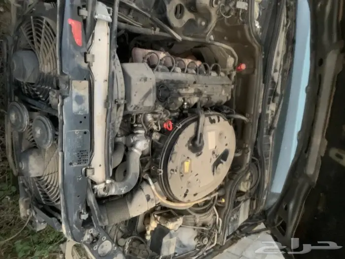 بنز 300 للبيع قطع 2