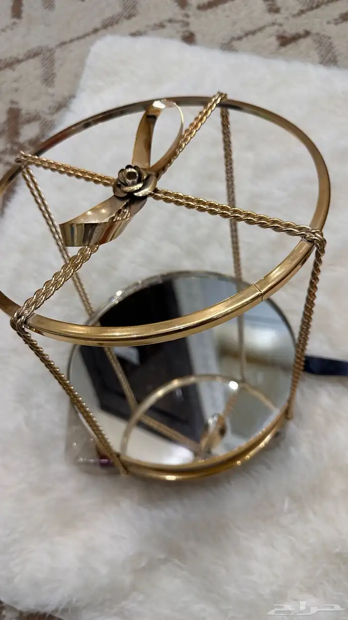 شيال موية اوعصيرات او توزيعات استاند ذهبي بسعر مخفض وكويس 1