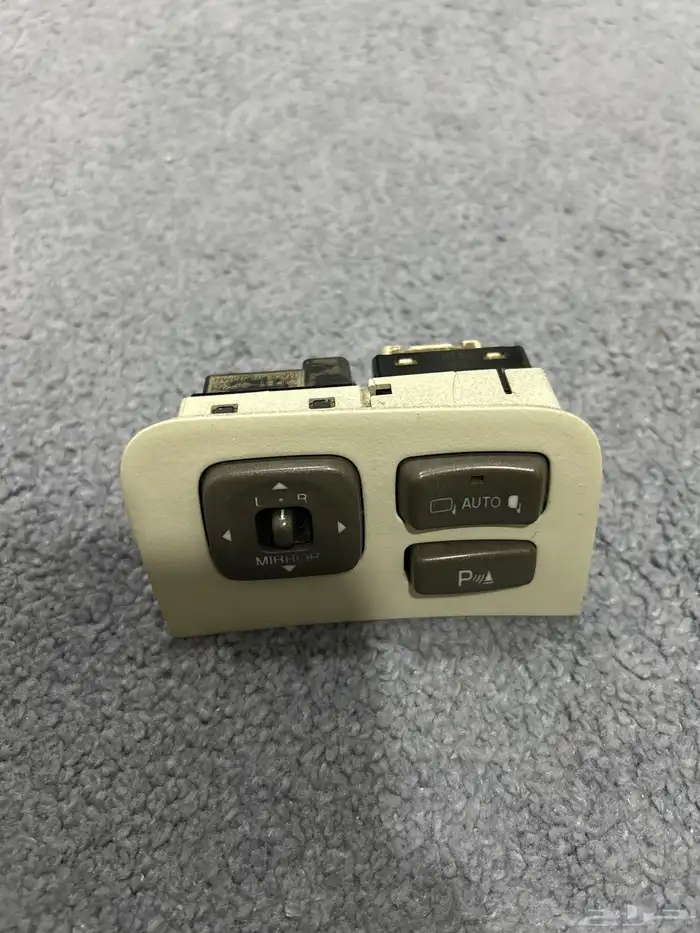 للبيع قطع لكزس Ls430 3
