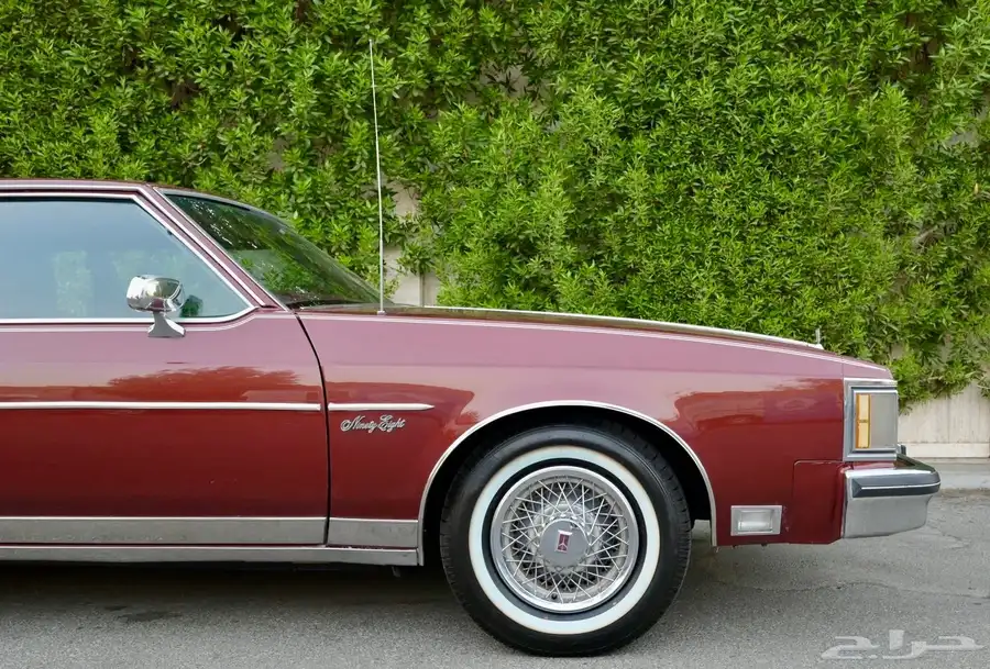 1983 Oldsmobile Ninety-Eight Regency 14