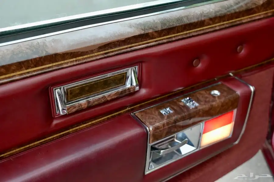 1983 Oldsmobile Ninety-Eight Regency 40