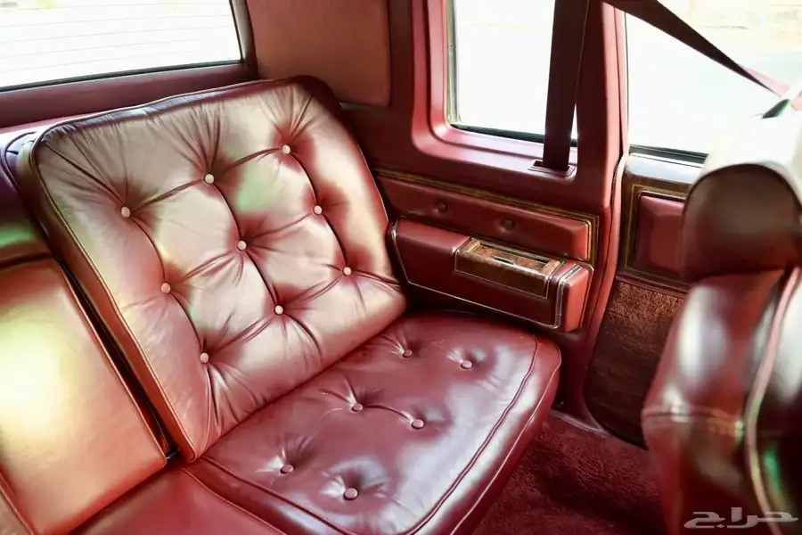 1983 Oldsmobile Ninety-Eight Regency 43