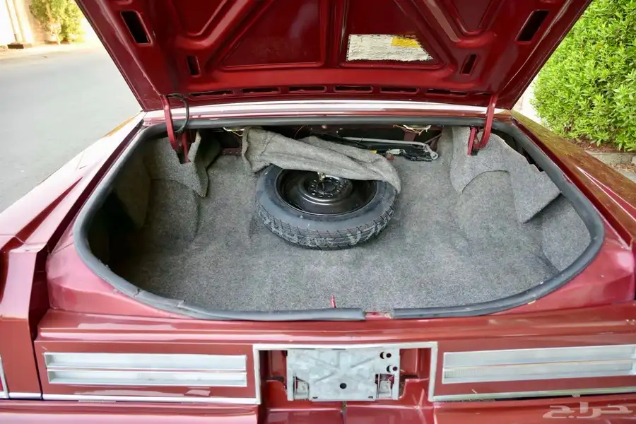 1983 Oldsmobile Ninety-Eight Regency 33