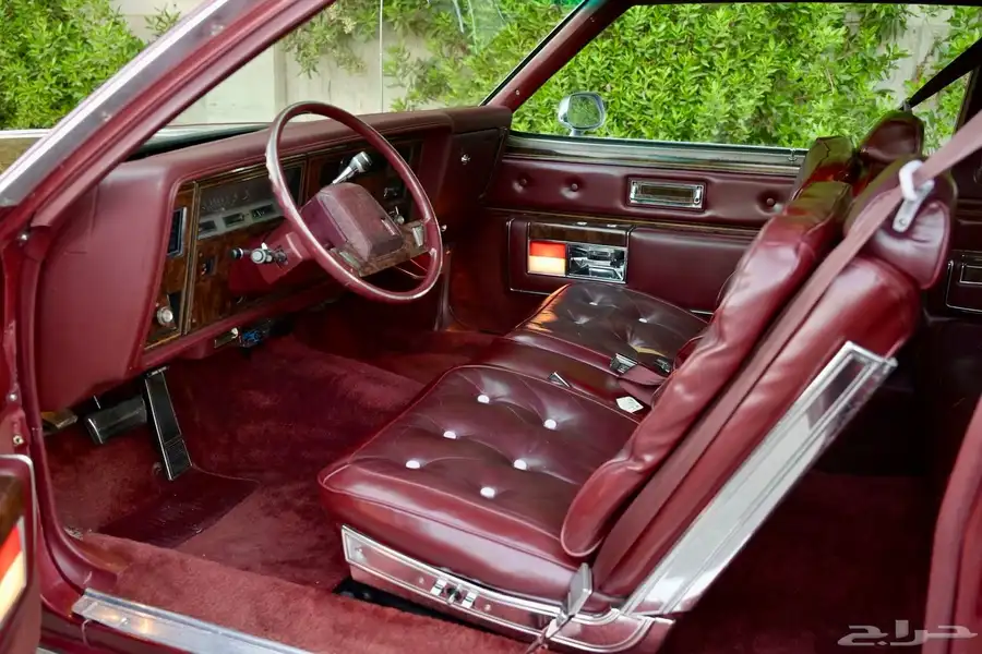 1983 Oldsmobile Ninety-Eight Regency 36