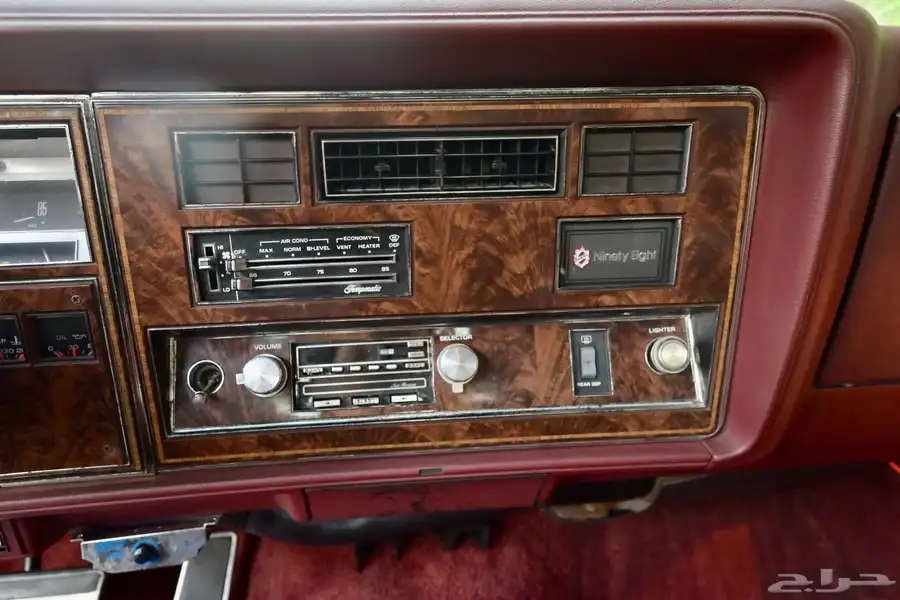1983 Oldsmobile Ninety-Eight Regency 41