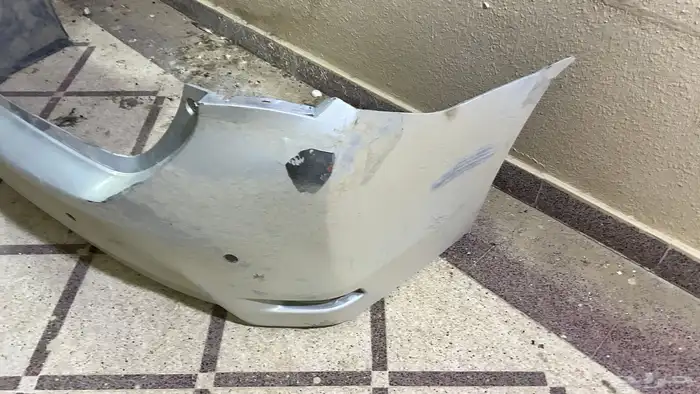 صدام كورولا خلفي 5