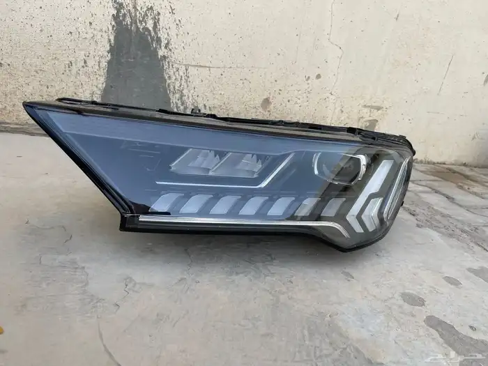 شمعة اودي Q7 2021 0