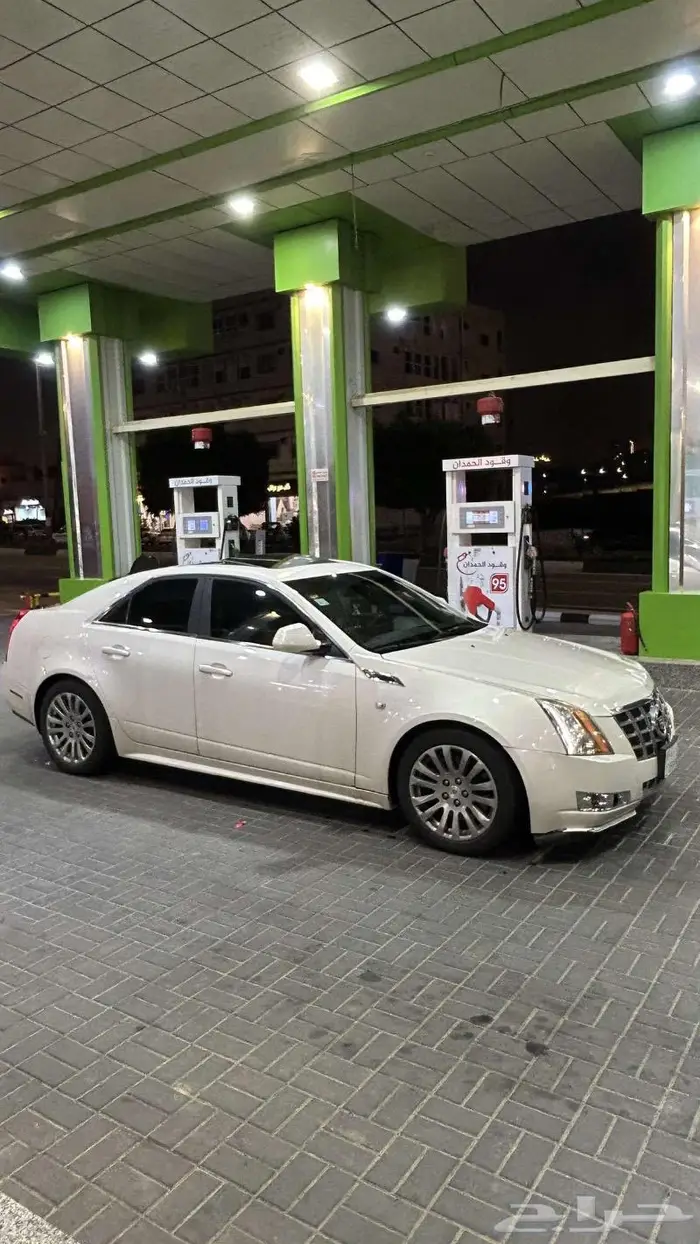 كاديلاك cts 2013 كامل للبيع او البدل 1