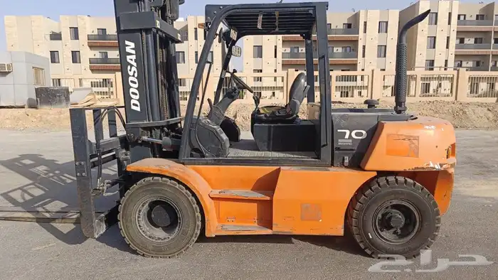 كرينات روافع فوركلفت مان لفت 9
