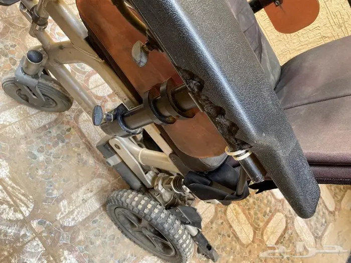 عربيه كهربائيه 0