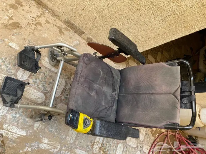 عربيه كهربائيه 6