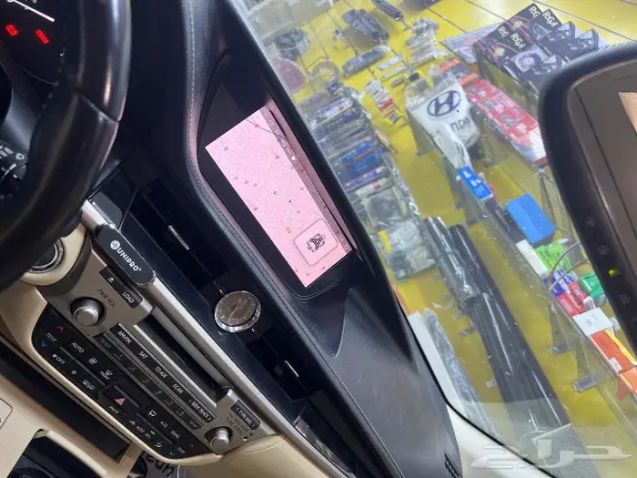 شاشه لكزس إي أس 350 0