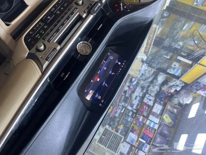 شاشه لكزس إي أس 350 2