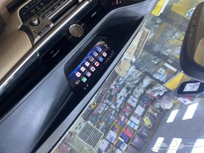 شاشه لكزس إي أس 350 3