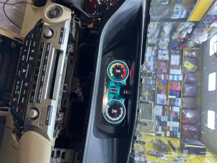 شاشه لكزس إي أس 350 5