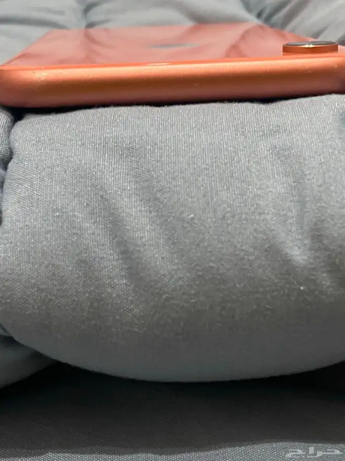 ايفون XR نظيف 3