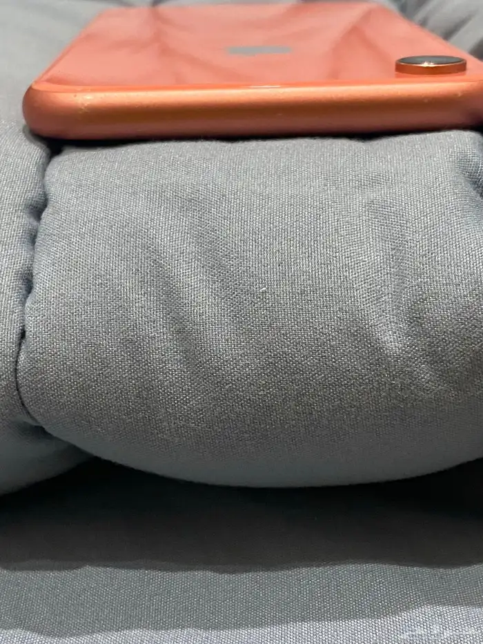 ايفون XR نظيف 4