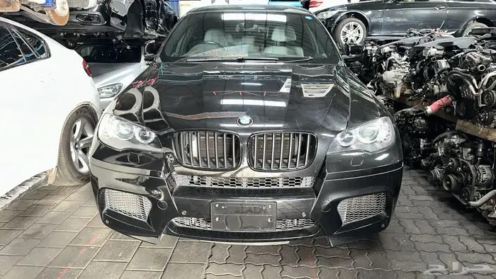 جميع قطع غيار بي ام دبليو اصلية 13