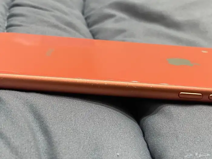 ايفون XR نظيف 2