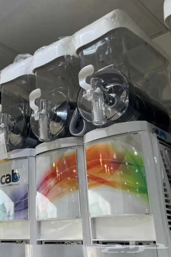 مكينة سلاش .ثلاجة عرض الحلا.وافل شوروز.طاحونة مالكونيق 1