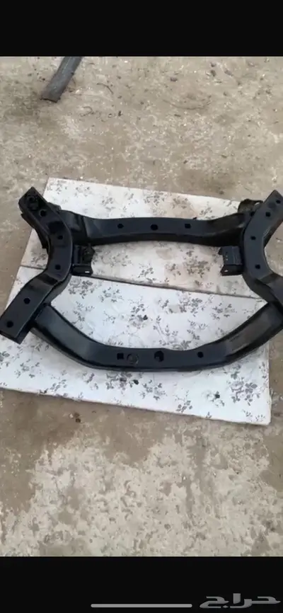 كمر امامي كرايسير نظيف جدا 1