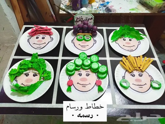 خطاط ورسام -نحت وتصميم مجسم عن الاكل الصحي- جده 0