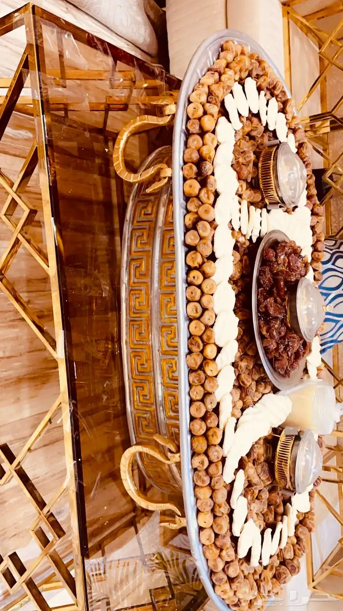 صواني تمر ومضير وسمن 1