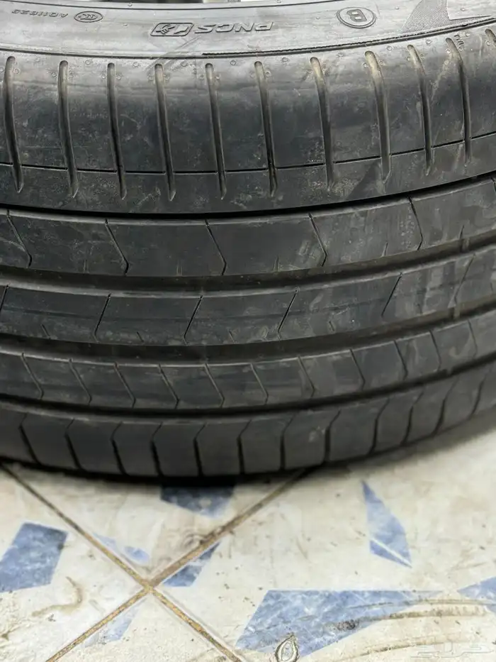 جنوط بنتلي فلاينج سبير اصليه مقاس 21 10