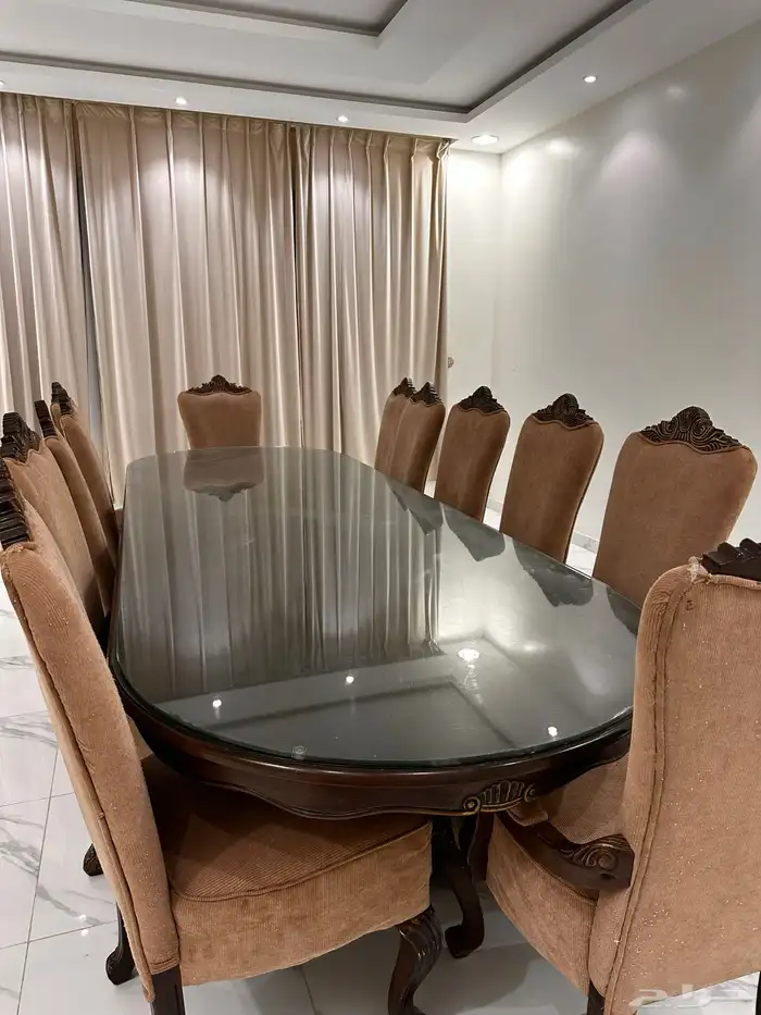 طاولة طعام للبيع 0