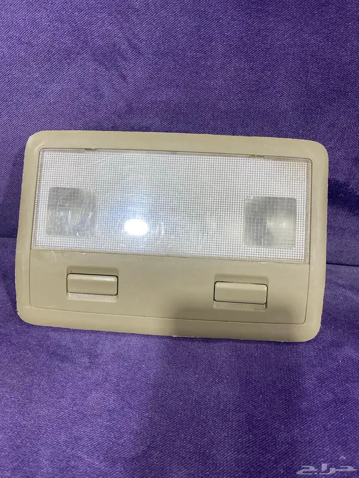 لمبه سقف بديل الشاشه الوسطيه لاندكروزر 2008 2021 0