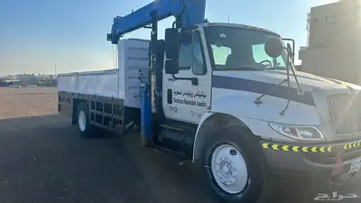 boom truck   for rent 7 ton 8