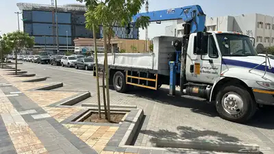boom truck   for rent 7 ton 4