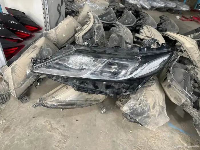 شمعه كامري 2022يسار 0