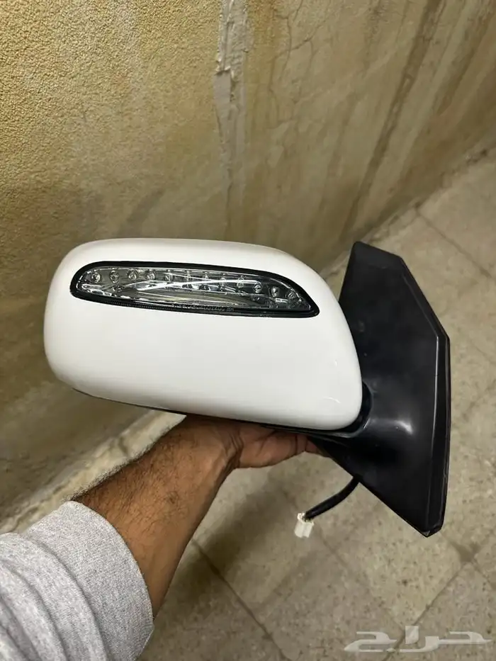مرايه اصليه صفط تماتيك وفيها اشاره كورلا 2006 2