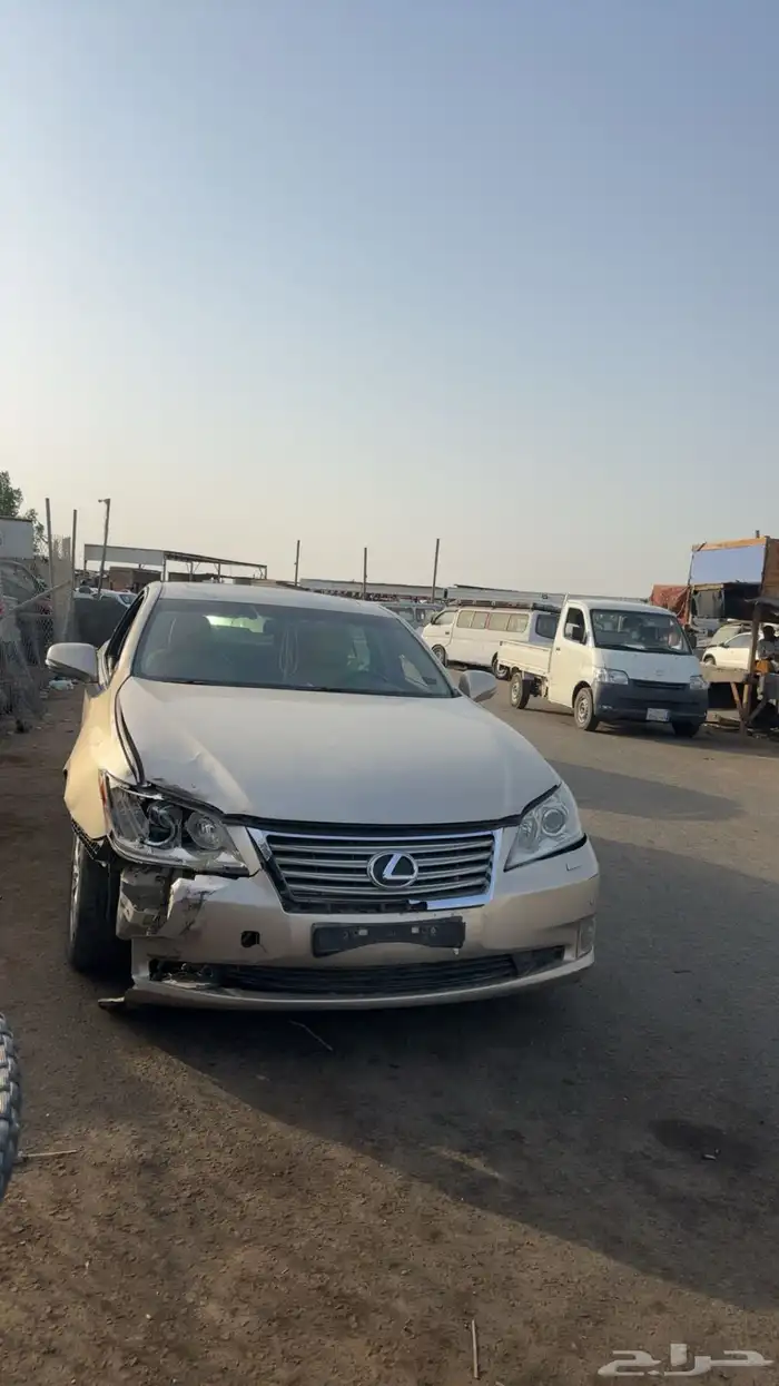 قطع غيار تشليح لكزس es350 موديل 2011 1
