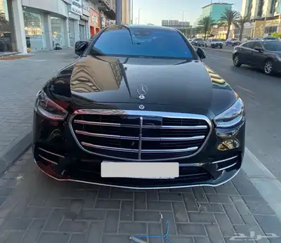 خدمة سيارات توصيل مع السائق مرسيدس فان 13