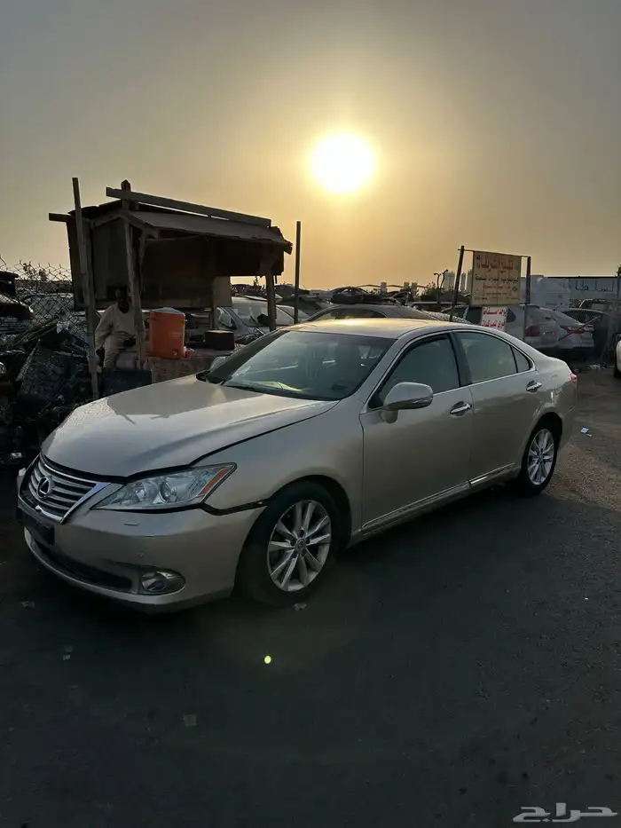 قطع غيار تشليح لكزس es350 موديل 2011 2