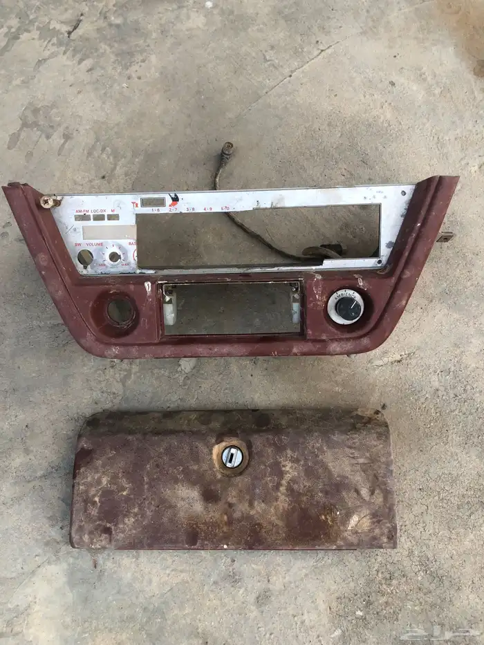 للبيع طبلون نيسان زد zx280 مع كامل اغراضه 12