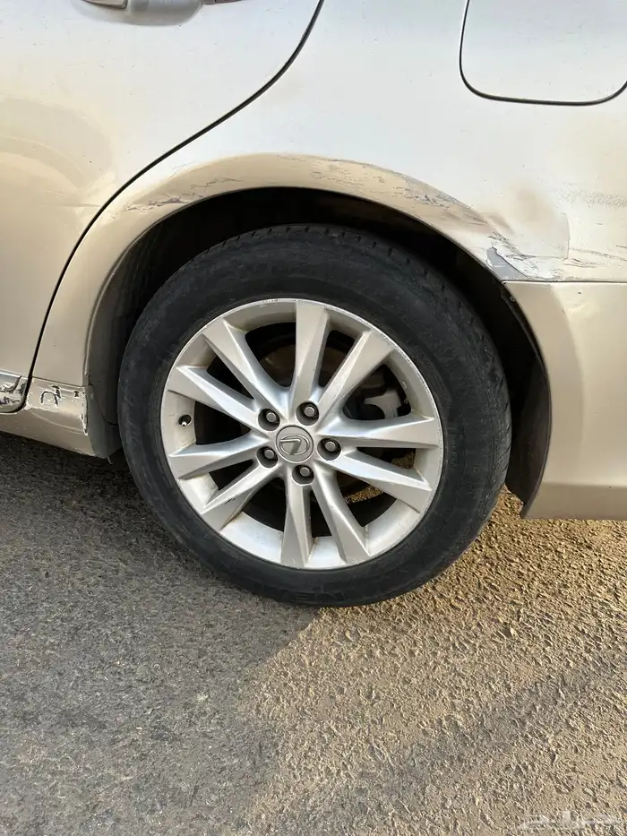 قطع غيار تشليح لكزس es350 موديل 2011 7