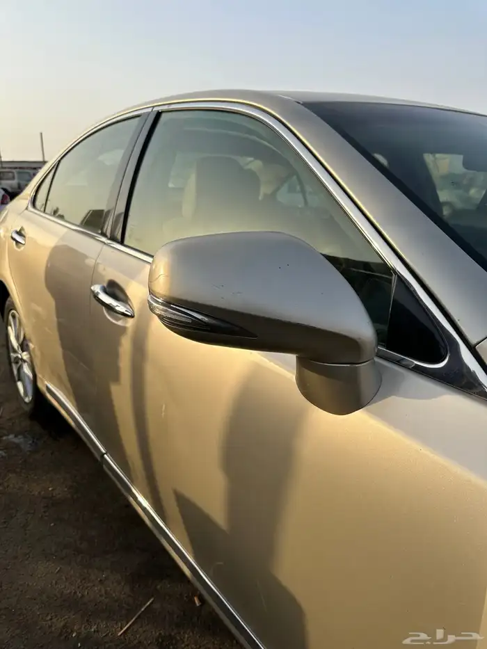 قطع غيار تشليح لكزس es350 موديل 2011 9