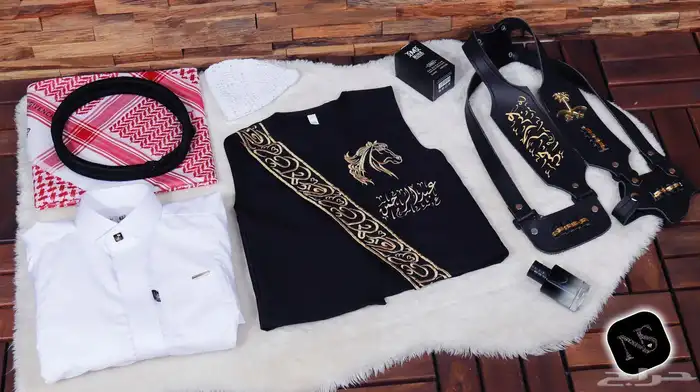 طقم ثوب ولادي تطريز بالاسم 2