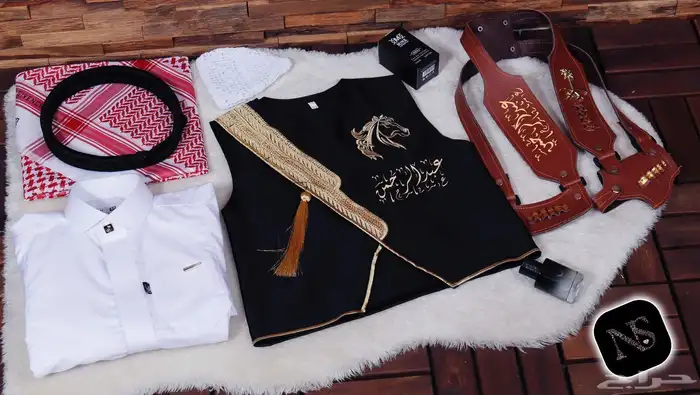 طقم ثوب ولادي تطريز بالاسم 1